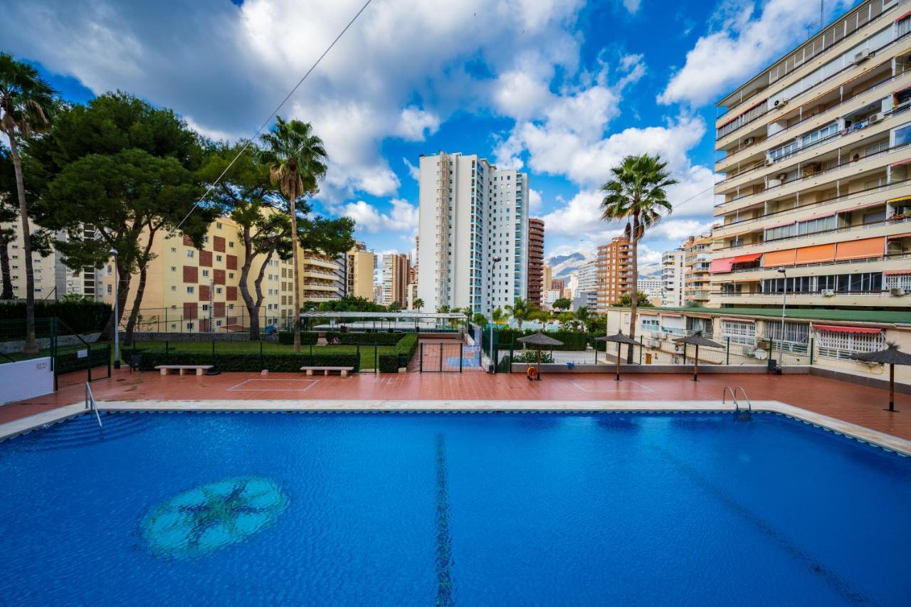 Beautiful 2 Bedroom In Parque Loix 3 Minutes Walk To The Beach Benidorm Esterno foto